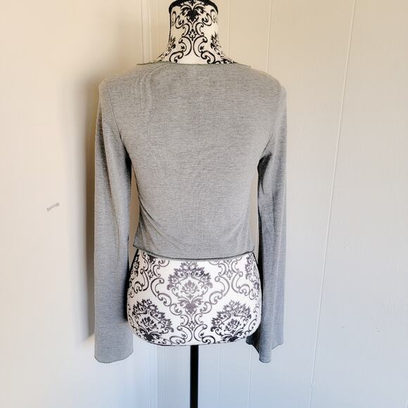Hot Topic Thorn & Fable Gray Slashed Bell Sleeve Top - Picture 4 of 5